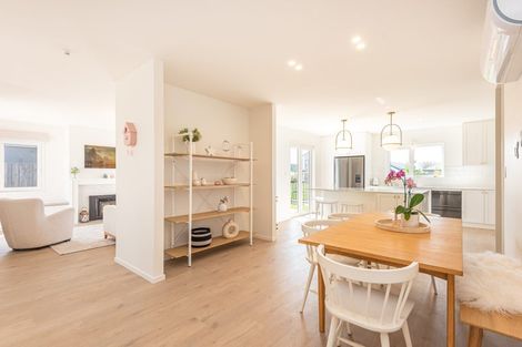 Photo of property in 17 El Patron Lane, Halswell, Christchurch, 8025