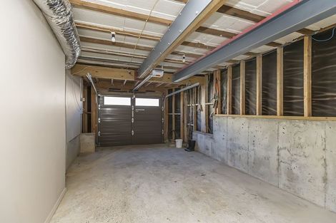 Photo of property in 17 Armour Avenue, Mount Victoria, Wellington, 6011