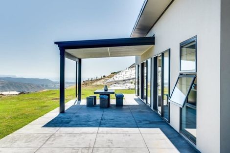 Photo of property in 164 Eskridge Drive, Eskdale, Napier, 4182