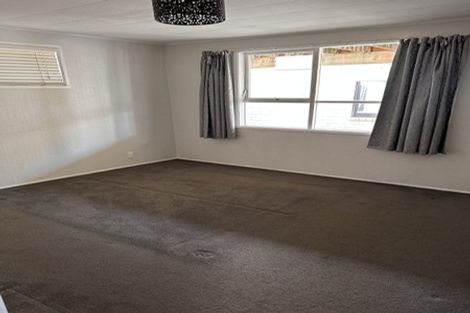 Photo of property in 31 Whitford Road, Howick, Auckland, 2014