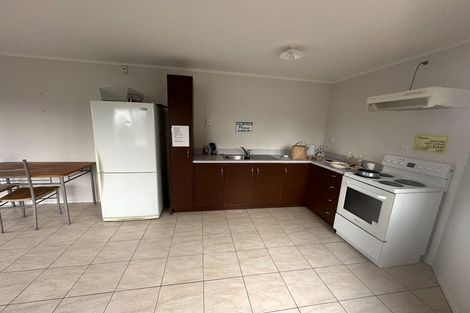 Photo of property in 2 Vine Street, Hillcrest, Hamilton, 3216