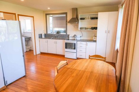 Photo of property in 15 Palmers Road, New Brighton, Christchurch, 8083