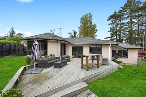 Photo of property in 16 Palm Grove Drive, Western Heights, Hamilton, 3200