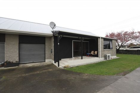 Photo of property in 61a Park Street, Winton, 9720