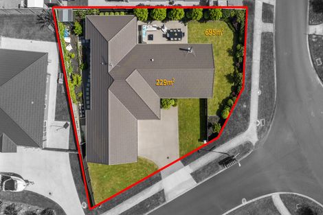 Photo of property in 2 Mirabell Place, Patumahoe, Pukekohe, 2679