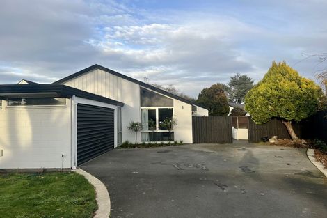 Photo of property in 5 Chatswood Place, Bishopdale, Christchurch, 8051