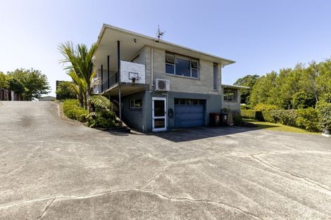 Photo of property in 11a Longview Drive, Merrilands, New Plymouth, 4312