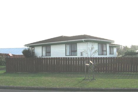 Photo of property in 5 Hillman Place, Ranui, Auckland, 0612