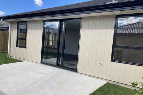 Photo of property in 2/49 Holland Road, Fairfield, Hamilton, 3214