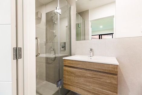 Photo of property in 16a Sheridan Drive, New Lynn, Auckland, 0600