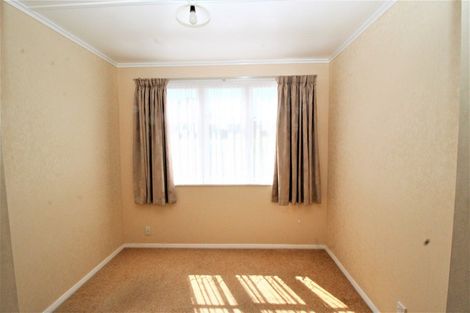 Photo of property in 15 Gladstone Street, Woodville, 4920