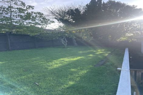 Photo of property in 5/43 Mcleod Road, Henderson, Auckland, 0612