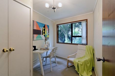 Photo of property in 201 Shaw Road, Titirangi, Auckland, 0604
