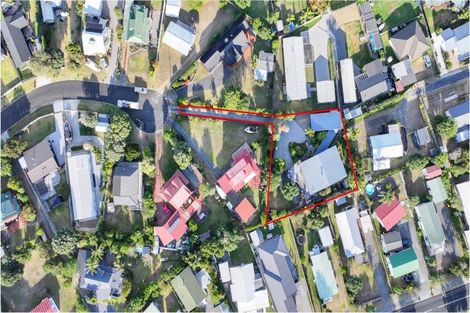 Photo of property in 118 Brook Place, Whangamata, 3620