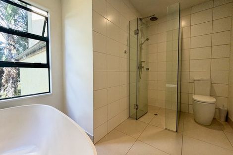 Photo of property in 107 Hadfield Street, Beach Haven, Auckland, 0626