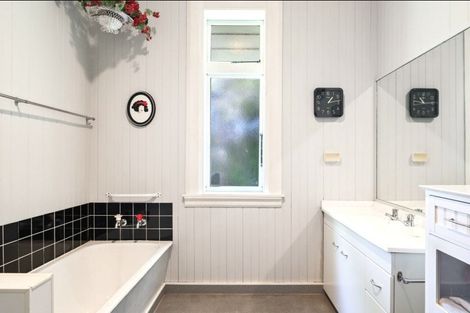 Photo of property in 75 Macarthur Street, Levin, 5510