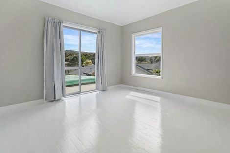 Photo of property in 22 Otanerua Road, Hatfields Beach, Orewa, 0931