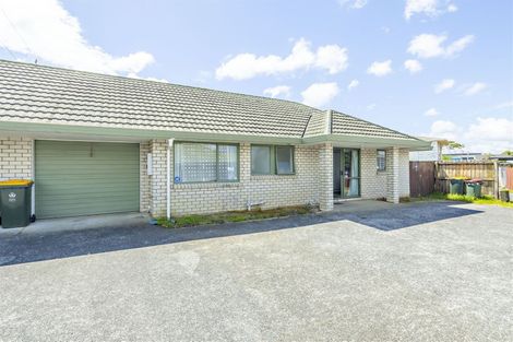 Photo of property in 1/11 Solveig Place, Randwick Park, Auckland, 2105