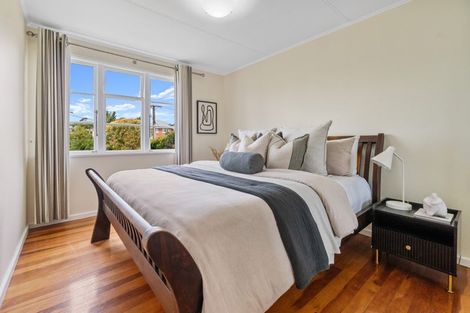 Photo of property in 47 Philomel Crescent, Bayswater, Auckland, 0622