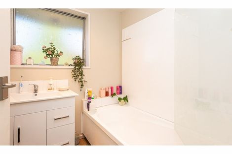 Photo of property in 2/254 Knowles Street, Mairehau, Christchurch, 8052