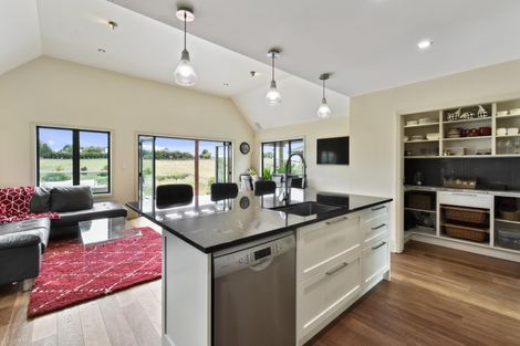 Photo of property in 333 Tuhimata Road, Paerata, Drury, 2578