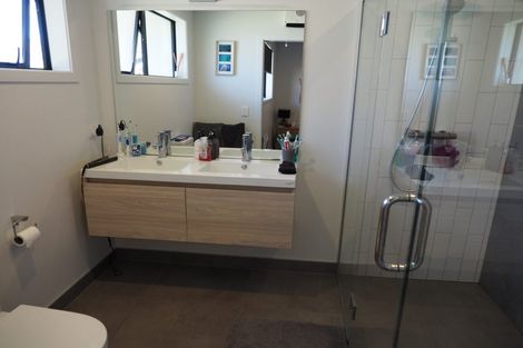 Photo of property in 24 Sandford Terrace, Lower Shotover, Queenstown, 9304