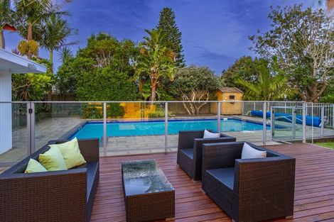 Photo of property in 2/17 Belmont Terrace, Milford, Auckland, 0620