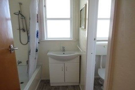 Photo of property in 16 Cornwall Street, Levin, 5510