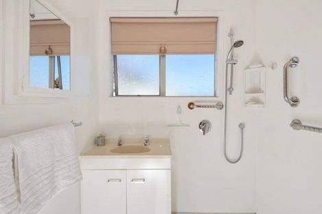 Photo of property in 53 Taupo View Road, Taupo, 3330