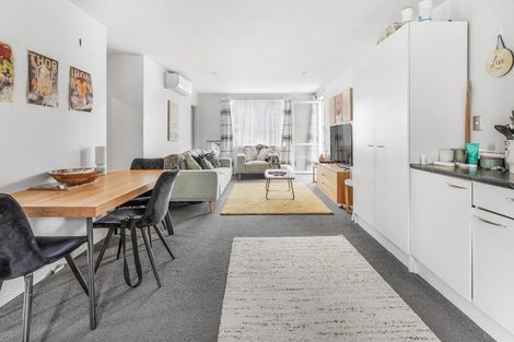 Photo of property in 17 Barwick Place, Huntington, Hamilton, 3210