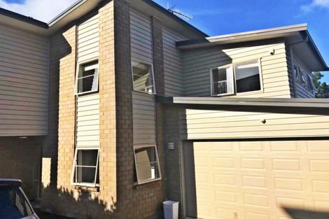 Photo of property in 58 Laurel Oak Drive, Schnapper Rock, Auckland, 0632