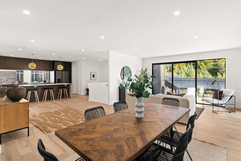 Photo of property in 17 Taruna Place, Havelock North, 4130