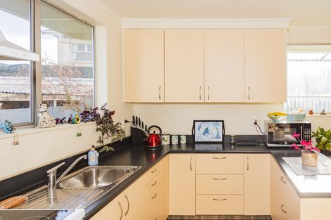 Photo of property in 8b Stuart Street, Holmes Hill, Oamaru, 9401