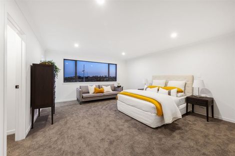 Photo of property in 3 Ridgelea Road, Long Bay, Albany, 0792