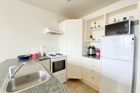 Photo of property in 6/372 Rosedale Road, Rosedale, Auckland, 0632