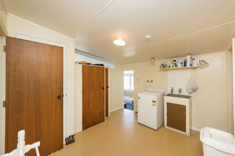 Photo of property in 11 Hunia Terrace, Himatangi Beach, Foxton, 4891