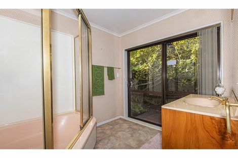 Photo of property in 9b Adams Place, Te Kamo, Whangarei, 0112