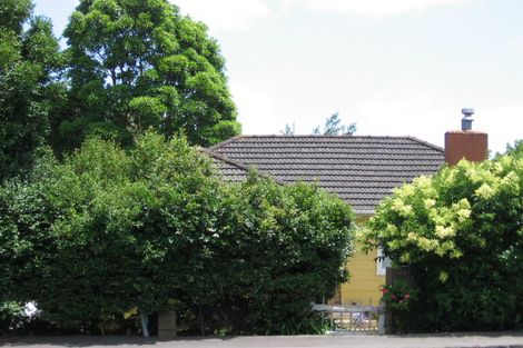 Photo of property in 1689 Great North Road, Avondale, Auckland, 1026