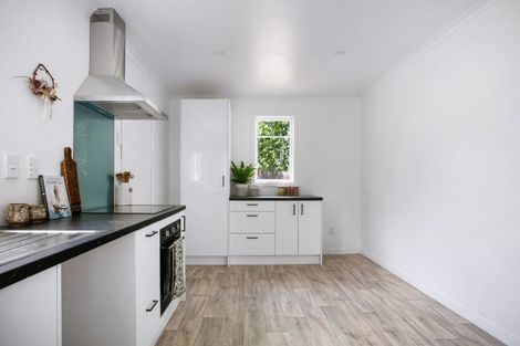 Photo of property in 104 Iranui Road, Inner Kaiti, Gisborne, 4010