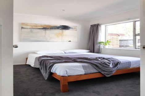 Photo of property in 4/20 Nikau Street, New Lynn, Auckland, 0600