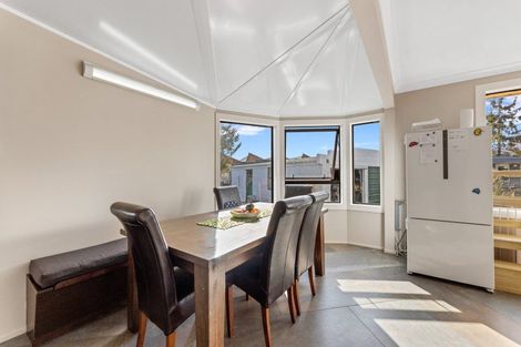 Photo of property in 6 Lomond Place, Mosgiel, 9024