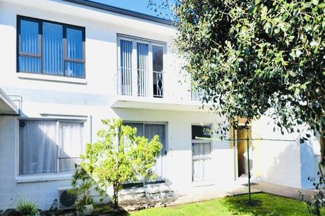 Photo of property in 2/14 Arabi Street, Sandringham, Auckland, 1041