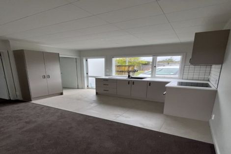 Photo of property in 2 Chester Avenue, Greenhithe, Auckland, 0632