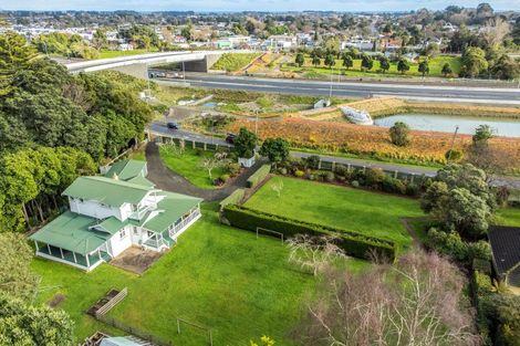 Photo of property in 12 County Road, Otaki, 5512