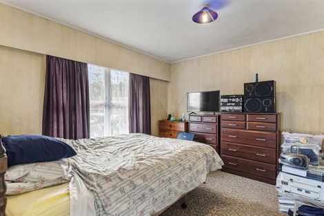 Photo of property in 1/22 Gladys Avenue, Glenfield, Auckland, 0629