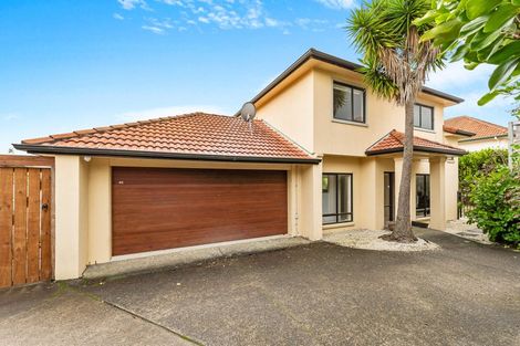 Photo of property in 42 Parkwood Crescent, Gulf Harbour, Whangaparaoa, 0930