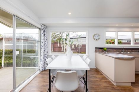 Photo of property in 4 Pimlico Place, Bishopdale, Christchurch, 8053