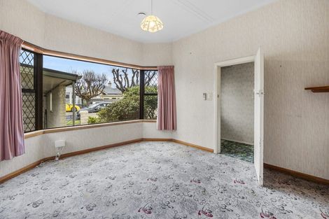 Photo of property in 22 Law Street, Caversham, Dunedin, 9012