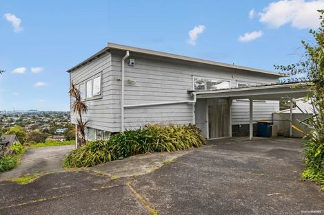 Photo of property in 15 Target Road, Totara Vale, Auckland, 0629