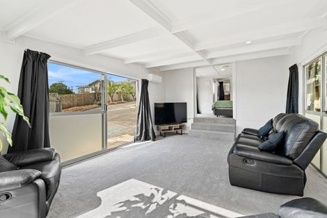 Photo of property in 8 Cartwright Road, Onerahi, Whangarei, 0110